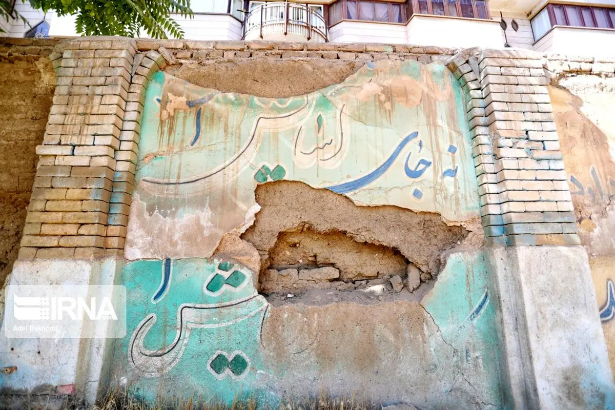 ساختمان مدارس پایتخت قدیمی است