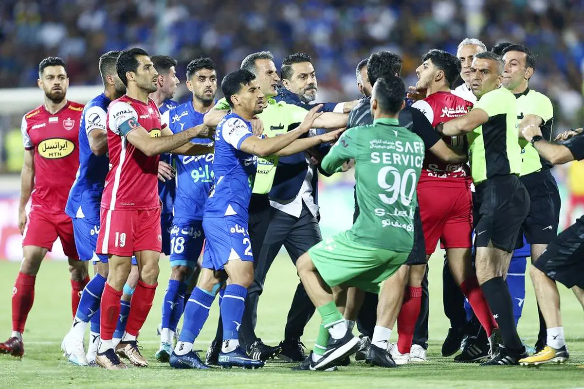 شکایت باشگاه پرسپولیس علیه تخلفات مالی استقلالی‌ها!