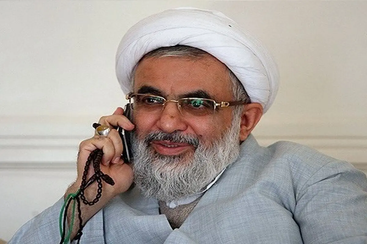  پیشنهاد می‌کنم ائمه جمعه دفاع شخصی یاد بگیرند 