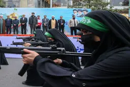 عکس‌هایی که ایرنا از زنان «جانفدا» در رشت منتشر کرد