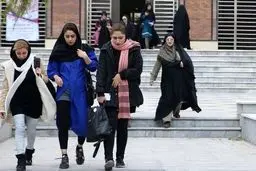 با اقلیتی معاند که احکام دینی را به سخره گرفته‌اند برخورد قانونی و قاطع می‌شود