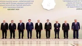 عکس یادگاری سران شرکت کننده در اجلاس کشورهای صلح و اعتماد بین المللی با حضور پزشکیان

