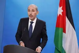 Safadi first Arab foreign minister who will travel Damascus
