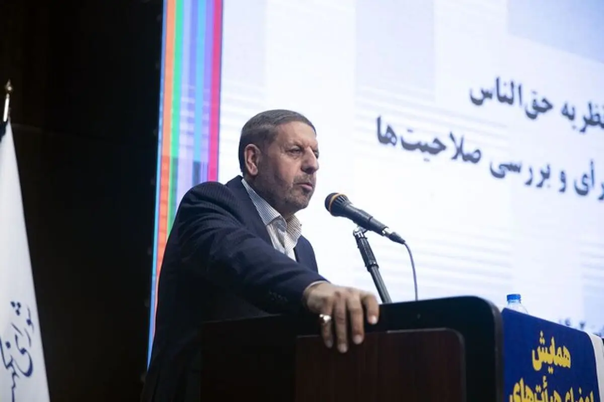 بررسی صلاحیت‌ها طبق قانون انجام می‌گیرد

