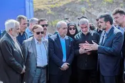 ۲۰۰ کیلومتر از آزادراه تبریز زنجان تا پایان مهر سال جاری بهسازی می‌شود / پل آسیب‌‌دیده هشترود تا هفته دولت زیر بار ترافیک می‌رود
