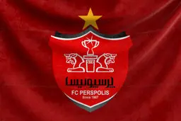 پرسپولیس اراک را هم قرمز کرد