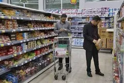 ممنوعیت صادرات برخی اقلام برای تعدیل قیمت‌هاست
