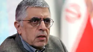 واکنش کرباسچی به اظهارات پزشکیان: تخلیه تهران شبیه شوخی است؛ مگر می‌شود شهری با این جمعیت را تخلیه کرد

