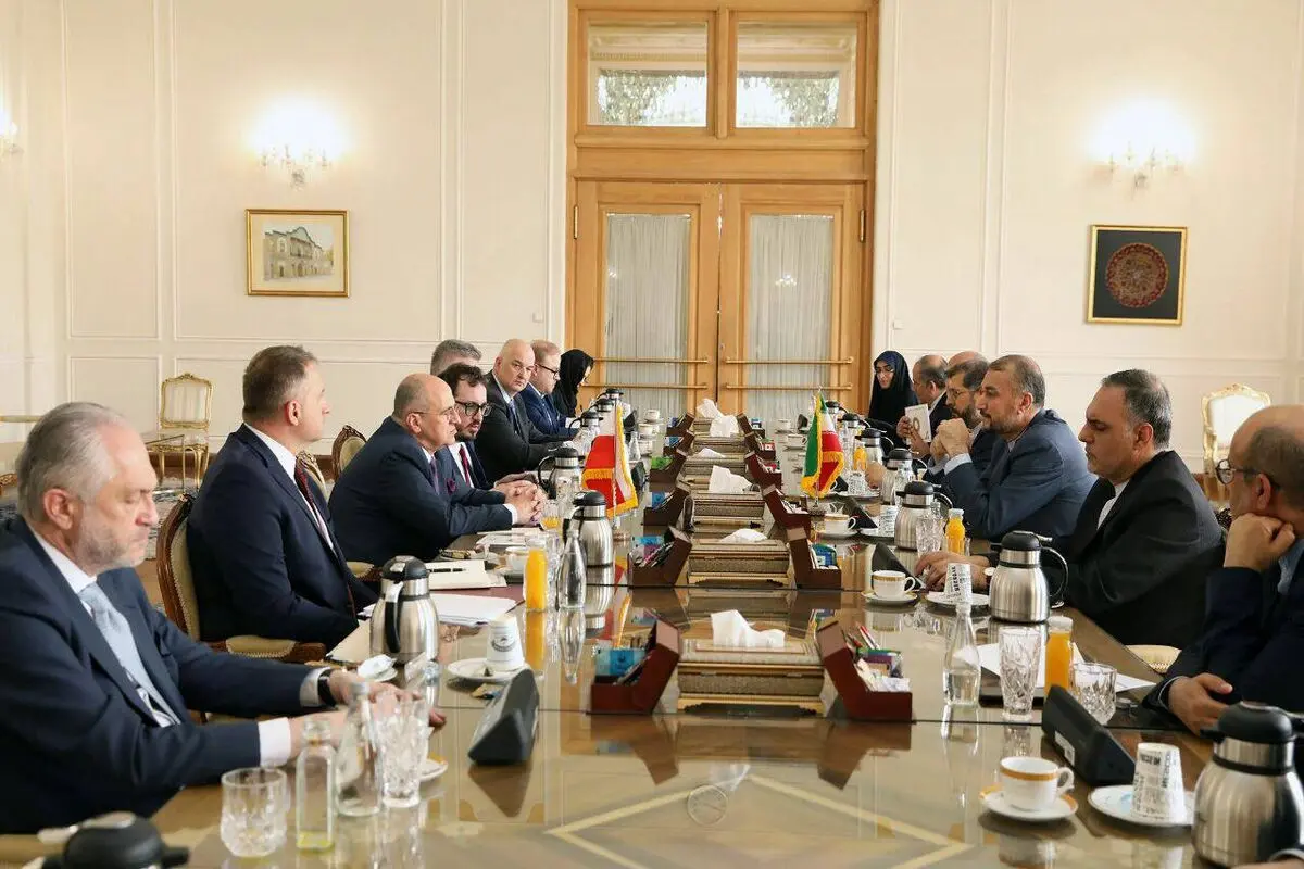 ایران تستعد لایفاد فریق طبي للحدود الاوکرانیة البولندیة