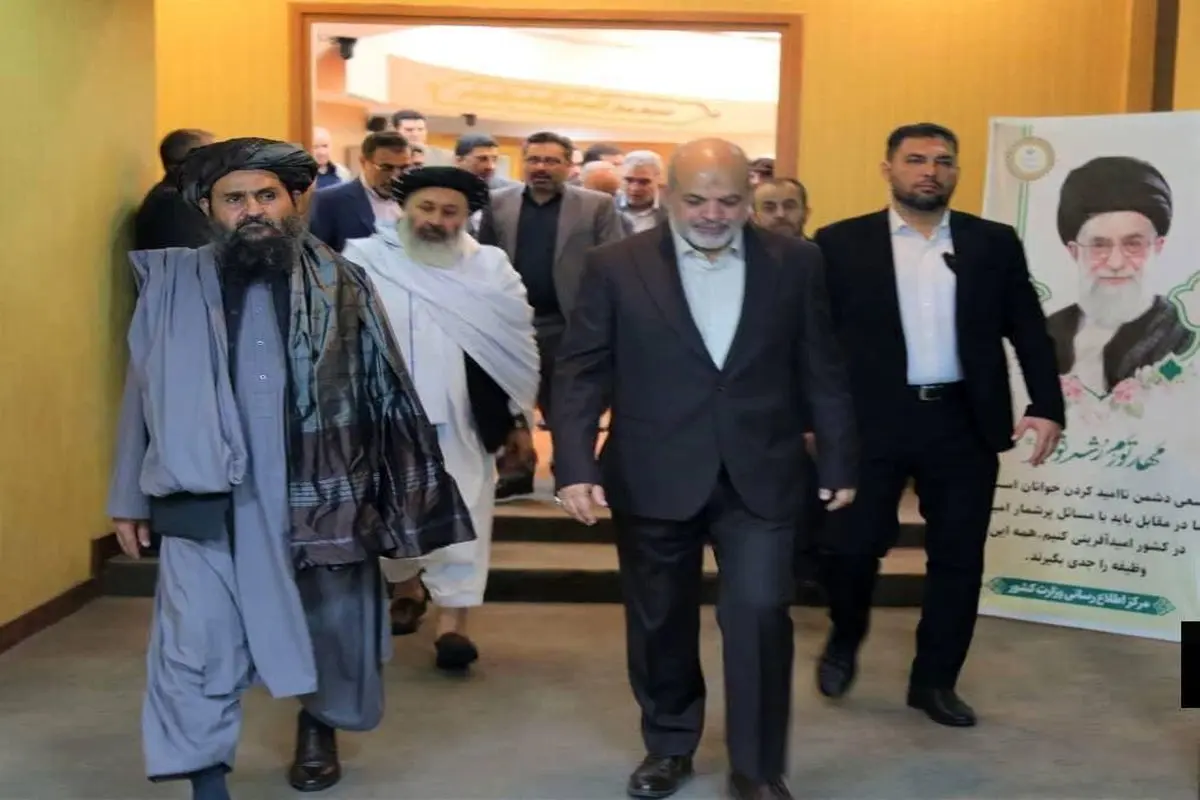 دیدار مقام ارشد اقتصادی طالبان با وزیر کشور 