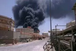 یک کشته و ۲ مصدوم در پی نشت گاز در پالایشگاه عسلویه