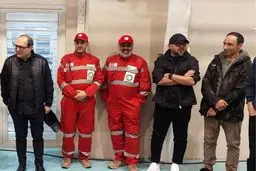 سرمربی تراکتور لباس هلال احمر پوشید