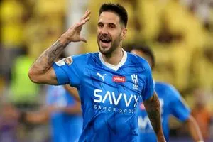 شرط الهلال برای جدایی میتروویچ