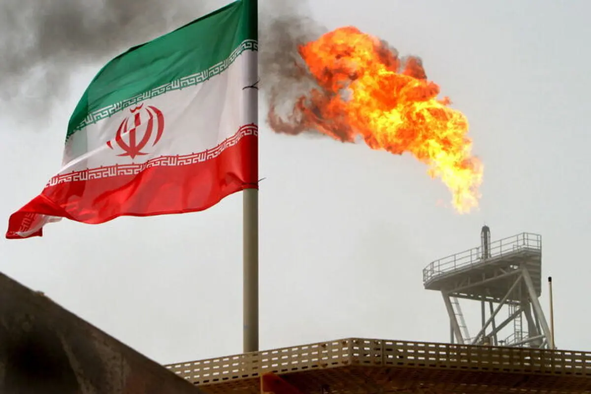 ادعای رسانه آمریکایی: آمریکا محدودیت‌های بخش انرژی ایران را کاهش داد

