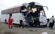 واژگونی اتوبوس تهران- کوهدشت با 2 کشته و 57 مصدوم