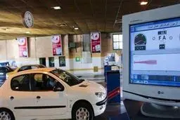 در سال ۱۴۰۲ کدام خودروها باید معاینه فنی بگیرند؟