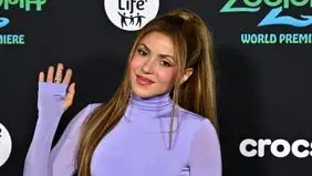 شکیرا آهنگ رسمی جام جهانی را خواند 