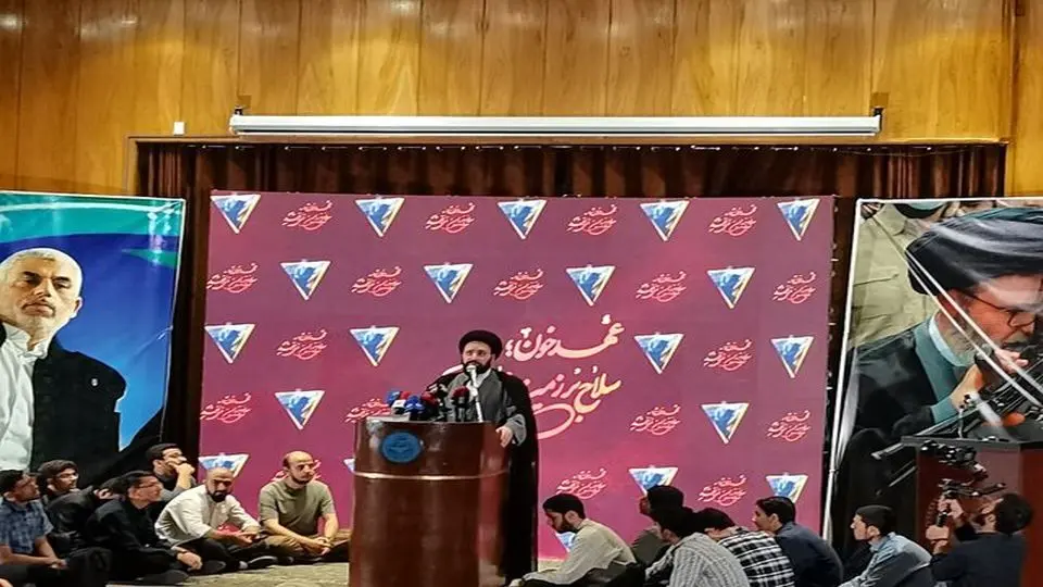 سید علی خمینی: دشمن بداند اگر دست از پا خطا کند، می‌خورد 
