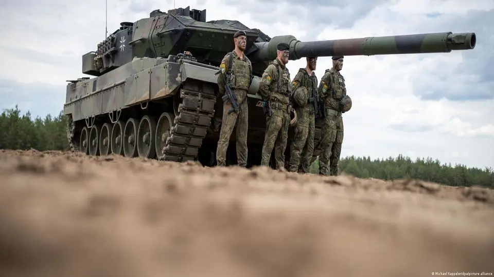 آلمان: اوکراین بیش از 100 تانک «لئوپارد 1» تحویل خواهد گرفت