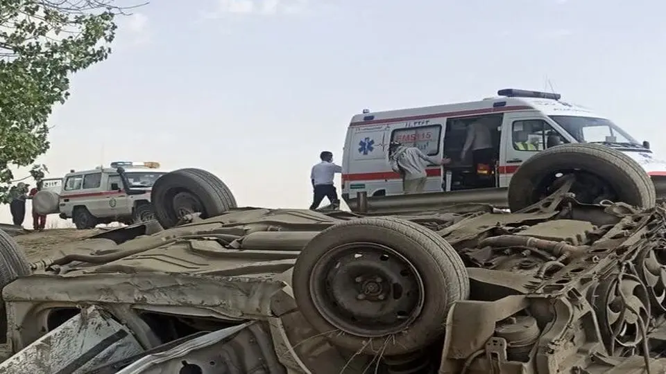 تصادف در محور سنندج - همدان پنج مصدوم و یک فوتی برجای گذاشت