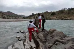 نجات ۴۶ نفر از خطر مرگ در آبهای ساحلی مازندران
