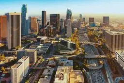 افتتاح منطقه فرهنگی خیابان گرند در لس‌آنجلس

