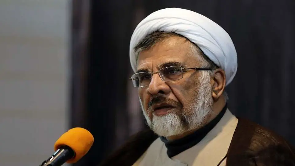 فاضل میبدی از حمید رسائی انتقاد کرد