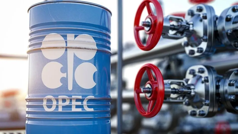 اوبك: عائدات النفط الإیرانیة شهدت نموا بنسبة ثلاثة اضعاف في العام الماضي