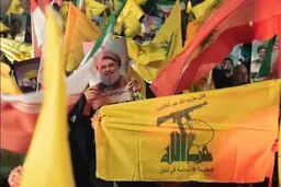 لبنان: حزب الله سلاحش را تحویل ارتش بدهد
