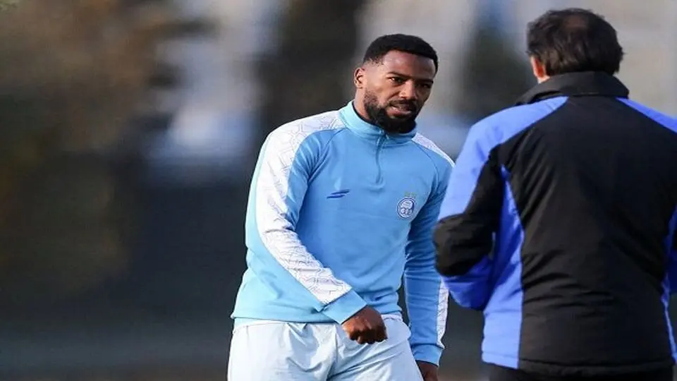 سهرابیان بخشیده شد/ نازون به تمرینات استقلال بازگشت

