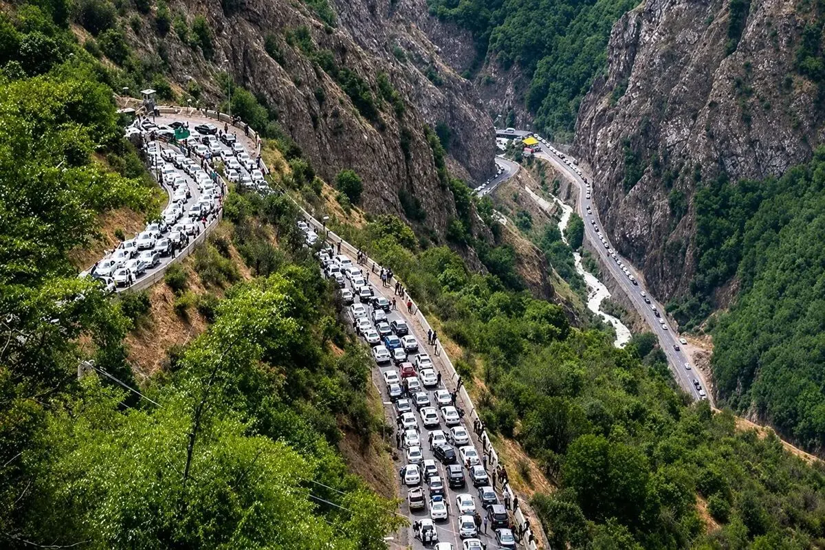 جاده هراز یک طرفه شد