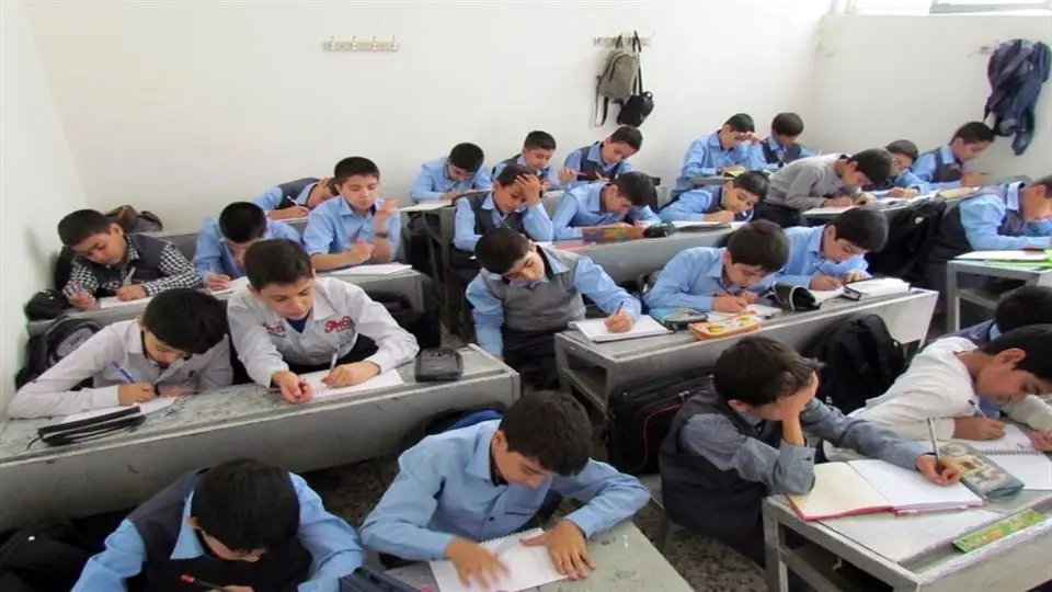 نتایج آزمون پرلز ۲۰۲۱: کیفیت آموزش ایران جزو ضعیف‌ترین‌‌ها در جهان است

