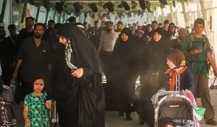 ازدحام شدید زائران در مرز مهران/ مسئولان چاره‌اندیشی کنند

