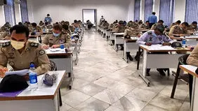 ارتش‌ها پشت میز دانشگاه