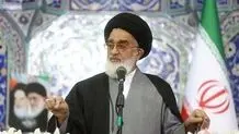 امام جمعه قم: پزشکیان با حکم رهبر انقلاب مشروعیت پیدا می کنند