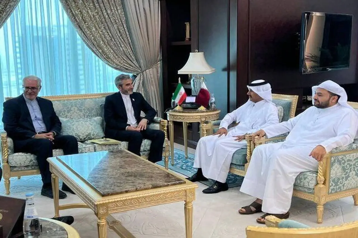 باقري کني یلتقی الامین العام لوزارة الخارجیة القطریة