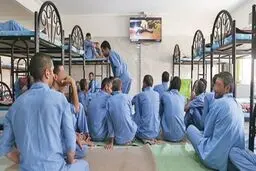 افزایش مدت نگهداری معتادان متجاهر تا دو سال 