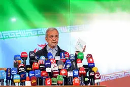 باید کشف کنیم چرا پزشکیان تاییدصلاحیت شد