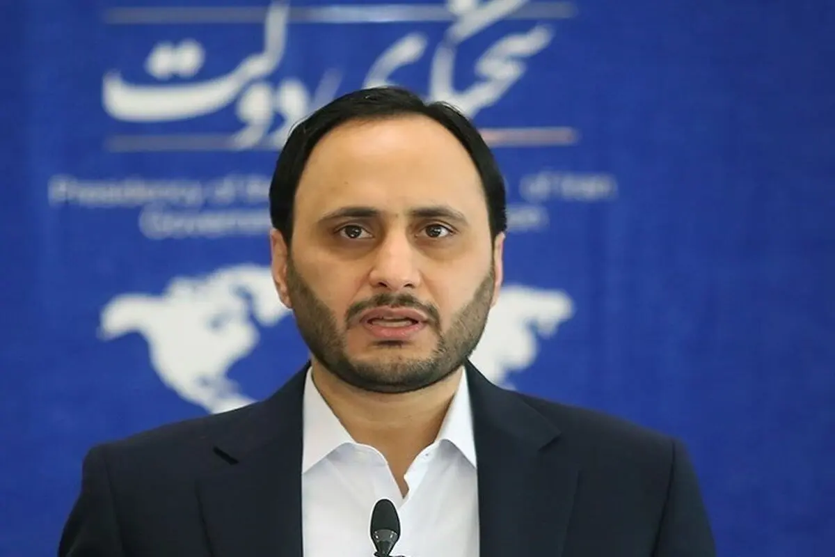 شایعه سازان بالارفتن قیمت بنزین، هدف خود از این شایعه‌سازی‌ها را اعلام کنند