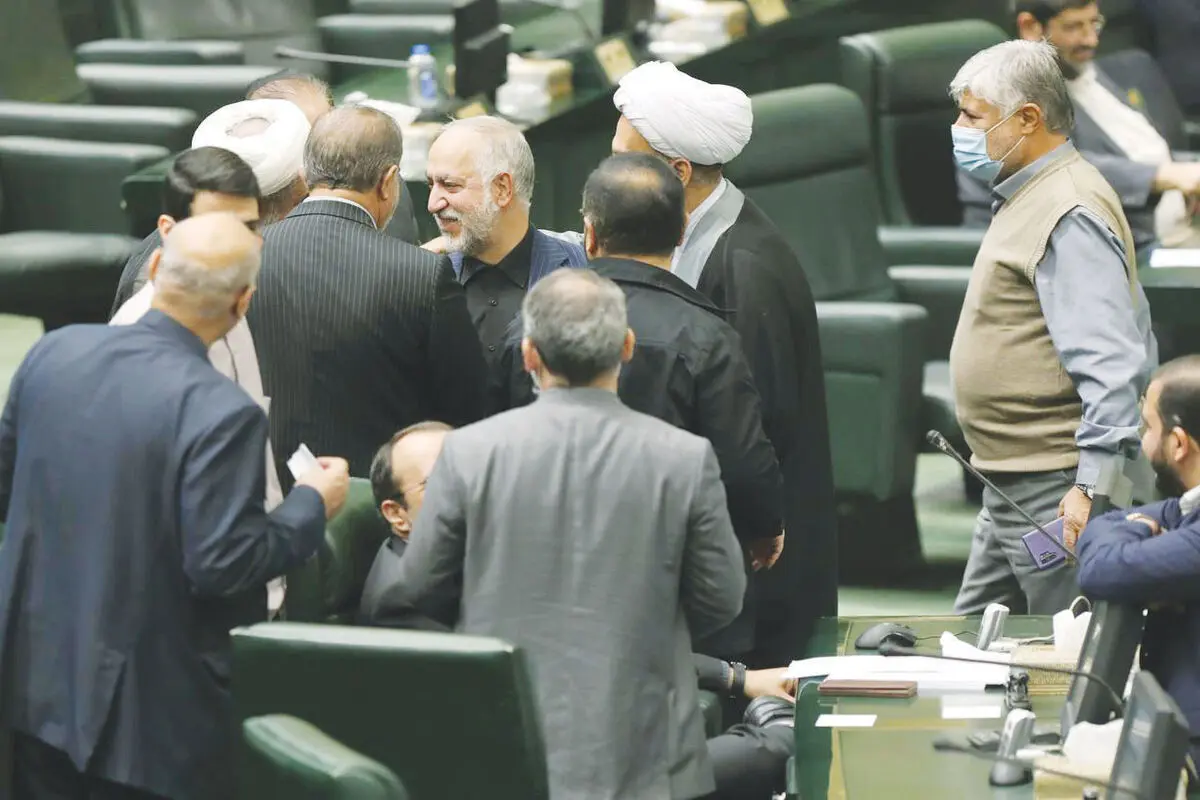 طرحی که چندان شفاف نیست

