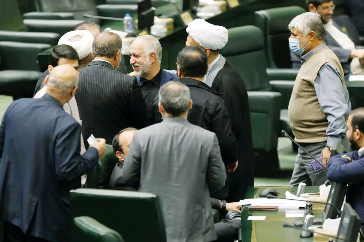 طرحی که چندان شفاف نیست
