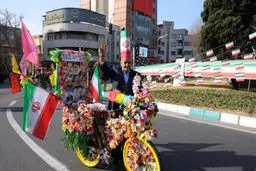 آمار عجیب از حضور مردم در راهپیمایی/ کار نظام و انقلاب، لنگ حضور در انتخابات است