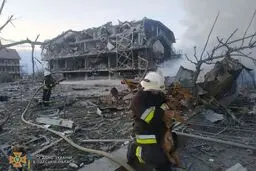 Odesa douses fires after Russian missile strikes