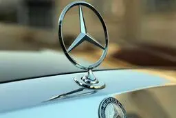 رونمایی از لوکس‌ترین خودروی بنز