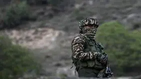 وزیر دفاع پاکستان: حمله هند قریب‌الوقوع است
