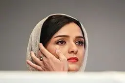 واکنش ترانه علیدوستی به حکم عجیب آزاده صمدی


