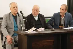 فقط شلاق برای اثبات شکنجه ساواک کافی است