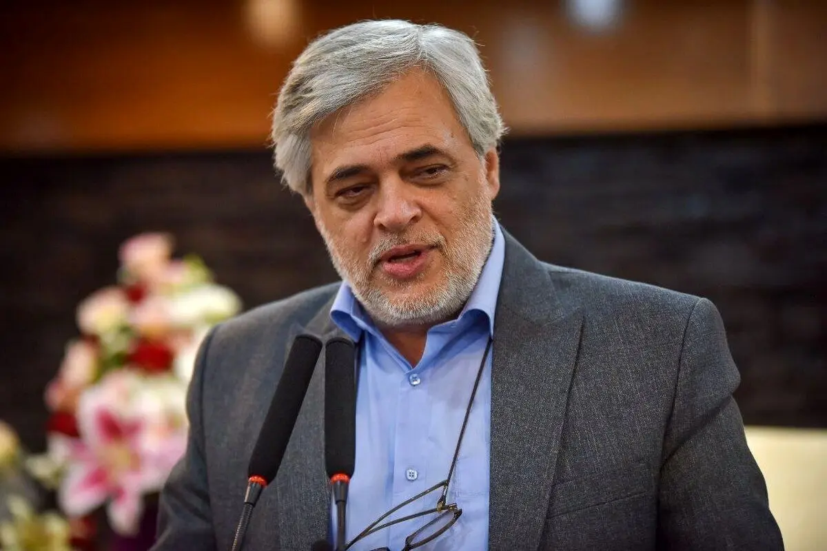 محمد مهاجری سند «بی‌عرضه‌ترین» شهردار تهران را به نام علیرضا زاکانی زد