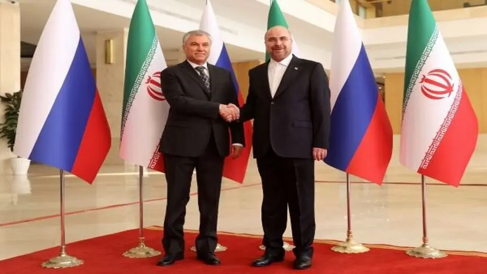 Iran Parl. Speaker receives Chairman of Russian Duma