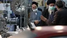 Leader visits exhibition of Iran industry achievements